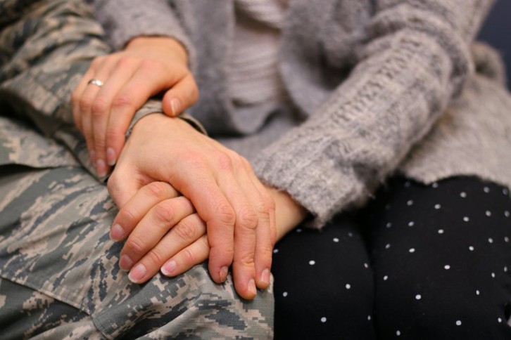 La rencontre militaire, une opportunité pour les célibataires