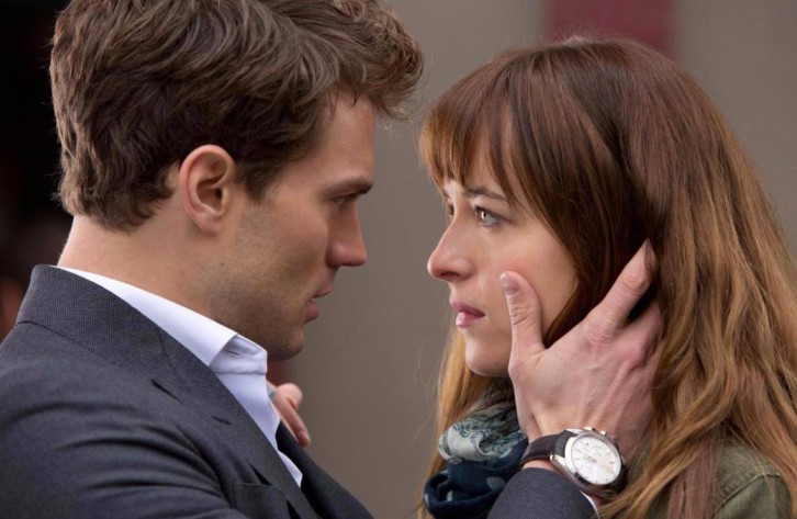 Le contact physique pour séduire les femmes